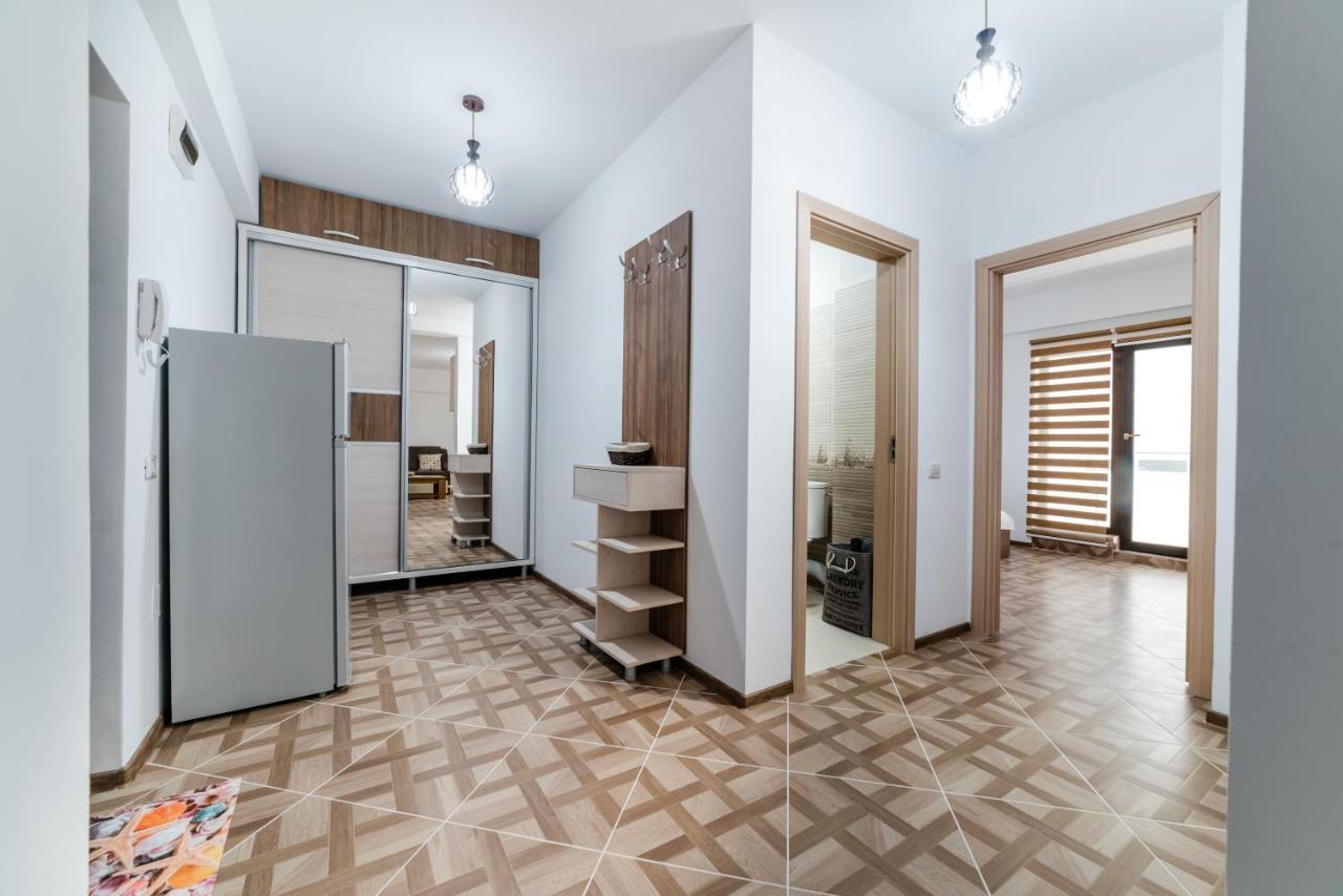 Derya Suites - Mamaia Nord Năvodari Exteriér fotografie