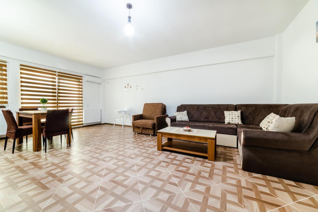 Derya Suites - Mamaia Nord Năvodari Exteriér fotografie
