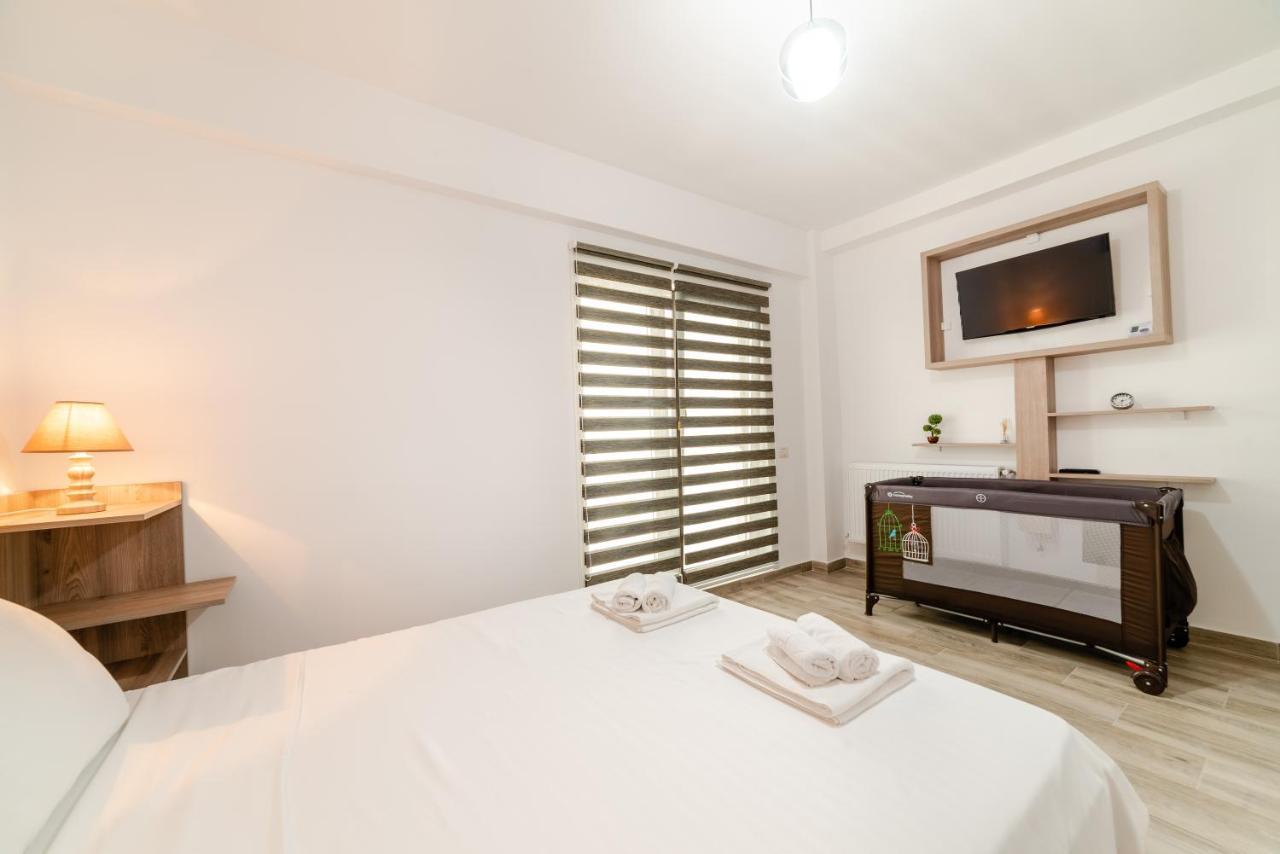 Derya Suites - Mamaia Nord Năvodari Exteriér fotografie