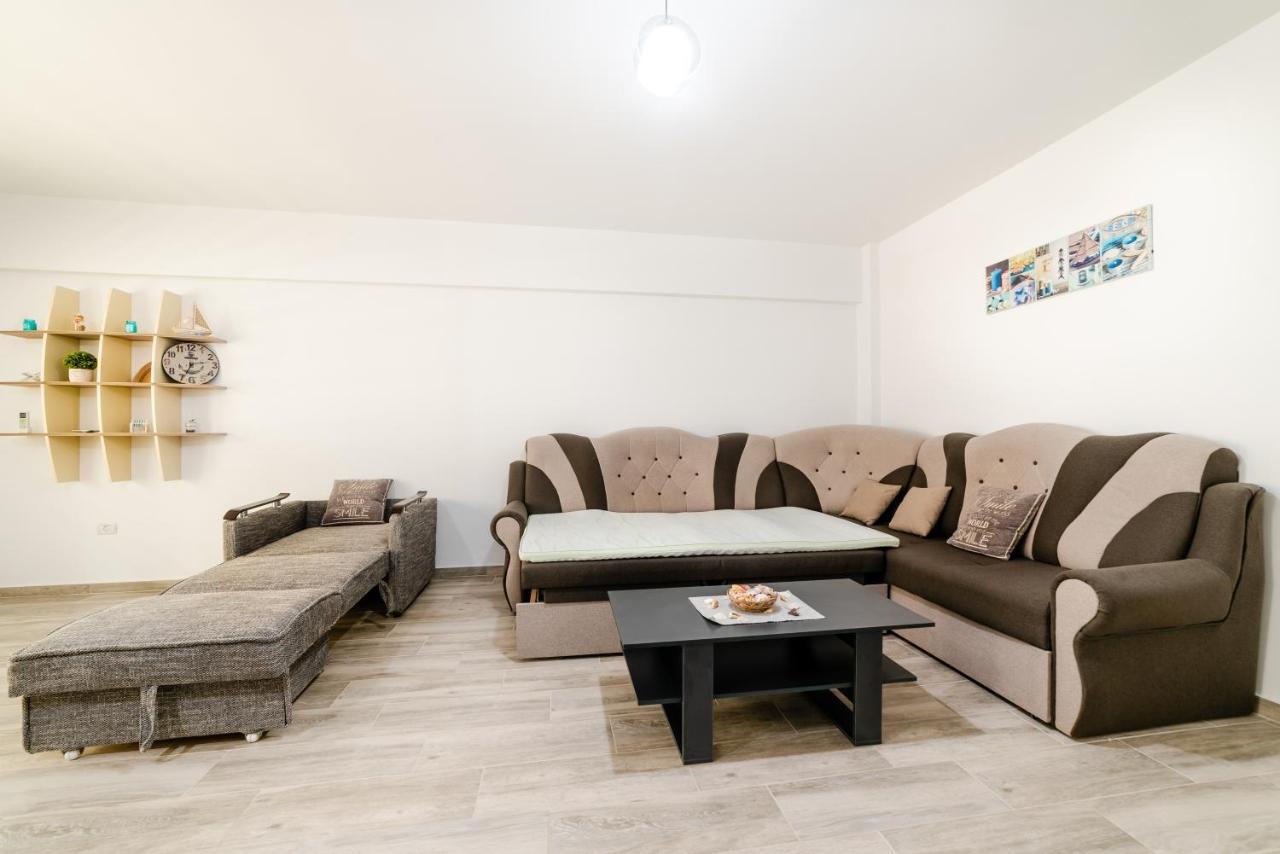 Derya Suites - Mamaia Nord Năvodari Exteriér fotografie