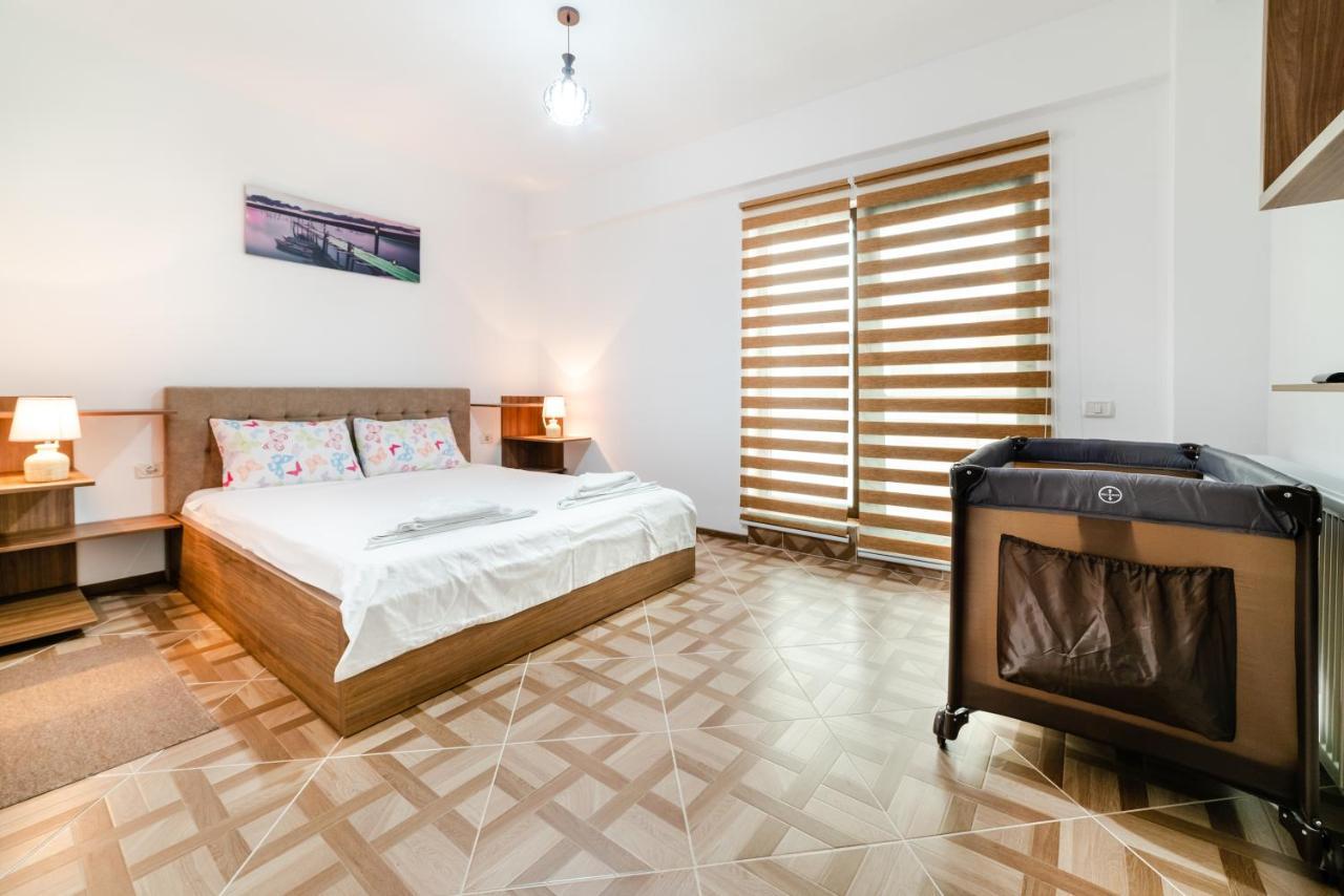 Derya Suites - Mamaia Nord Năvodari Exteriér fotografie